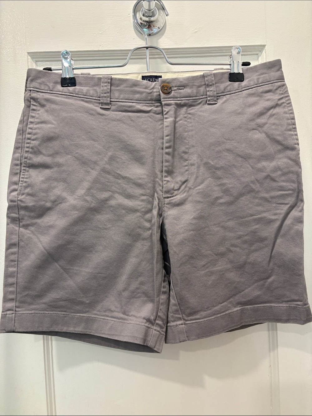 J. Crew Factory Men's Light Gray Flat Front Chino Shorts 7” inseam
